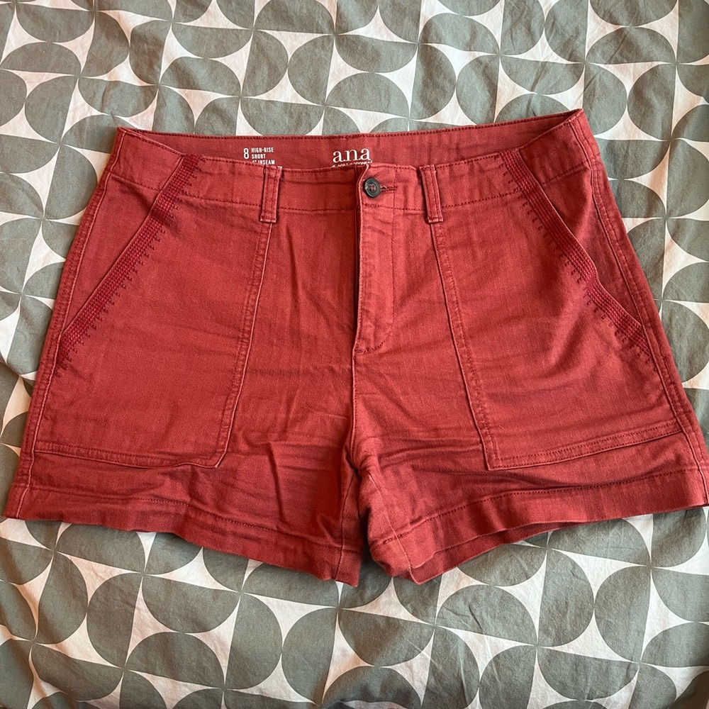 a.n.a. Rust Chino Shorts (fits like size 10)